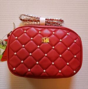 Badgley Mischka Red Diamond Quilted Accessories Crossbody Handbag W/ Pearls